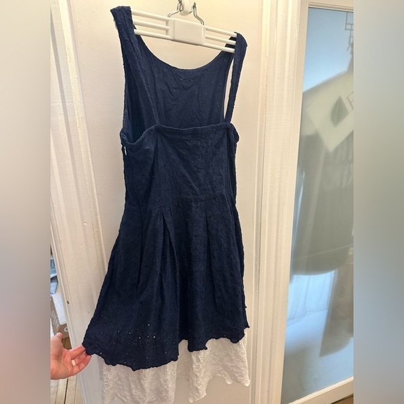 Tommy Hilfiger  Dress Size 6 - Picture 3 of 5
